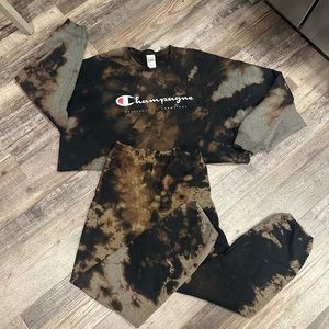 Champion “champagne” oversized crop crew tie dye sweatshirt.